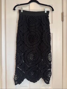 Women's Black Crochet Midi Skirt - Sophisticated Lace Style